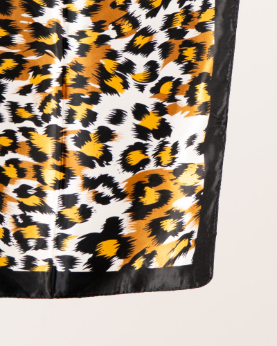 Petit foulard léopard
