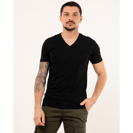 T-Shirt col v