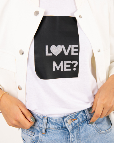 T-Shirt Love Me