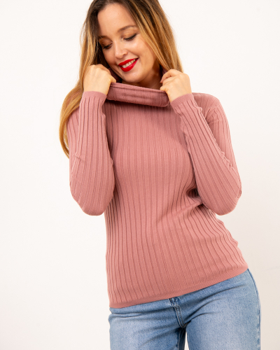 Pull col roulé stries
