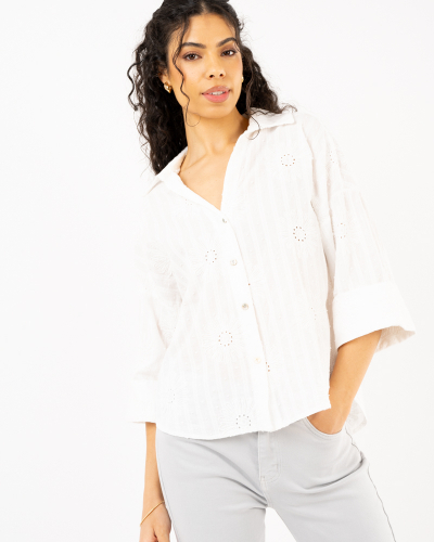Chemise fleurs brodées