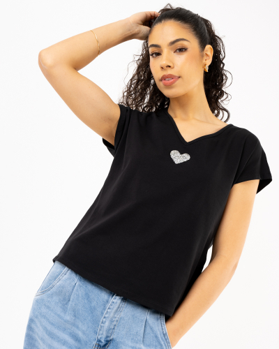 T-shirt v coeur