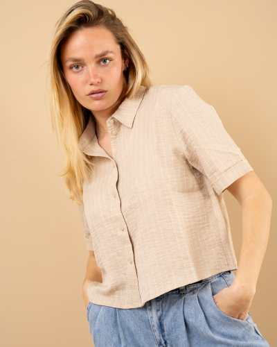 Chemise courte