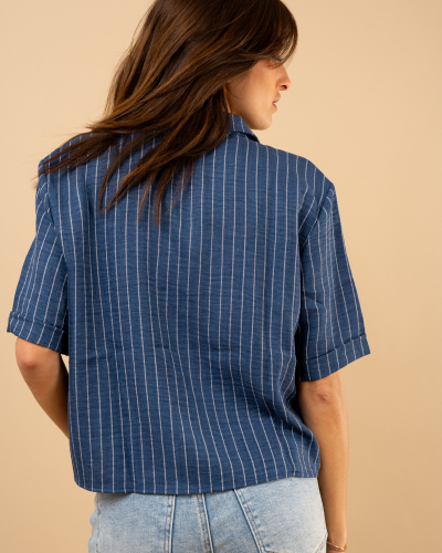 Chemise courte