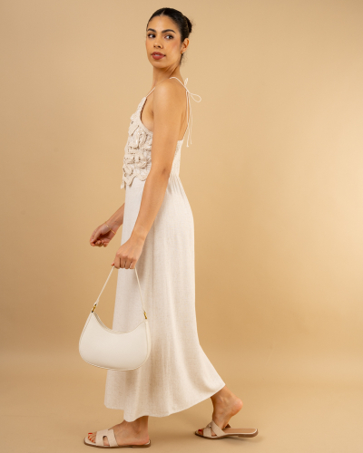 Robe en lin broderie sequins