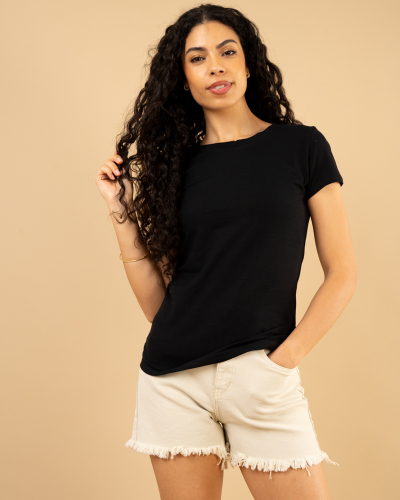 T-shirt col v