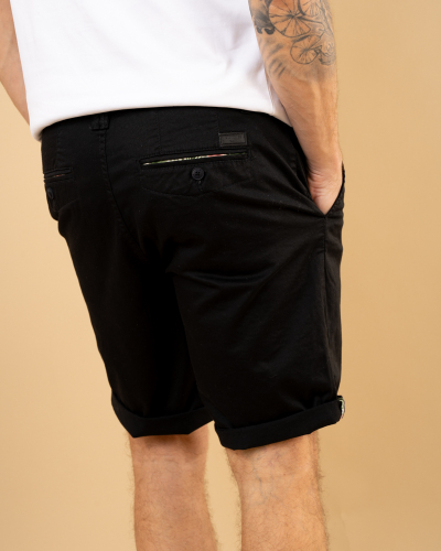 Short chino