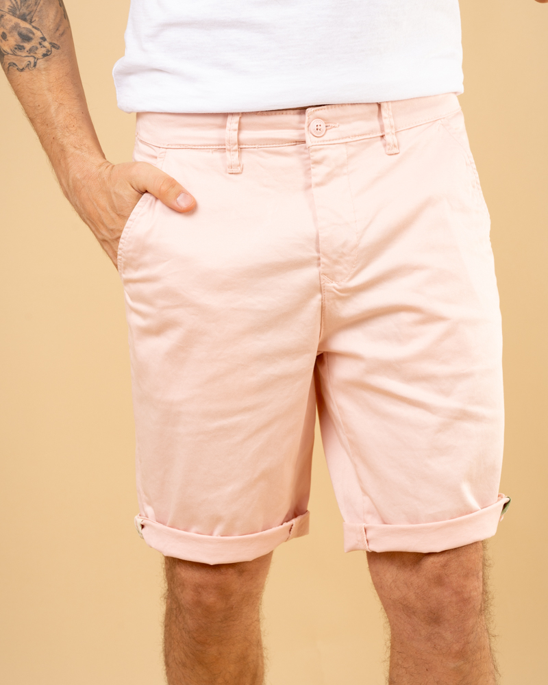 Short chino
