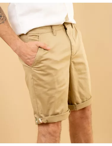 Short chino