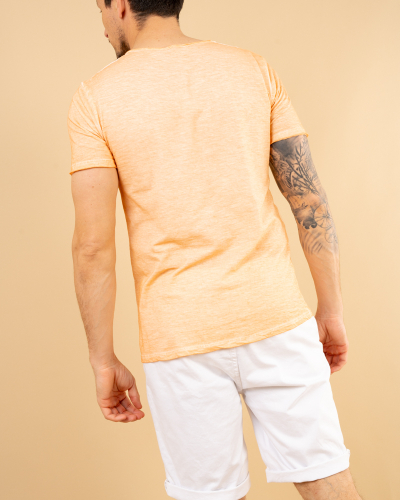 T-Shirt col v