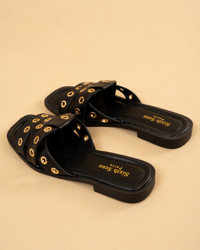 Sandales clous