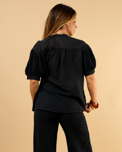 Chemise manches brodées