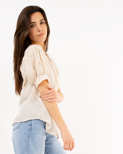 Chemise manches brodées
