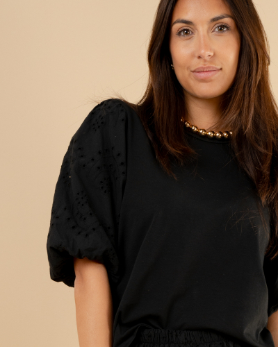 T-Shirt manches brodées