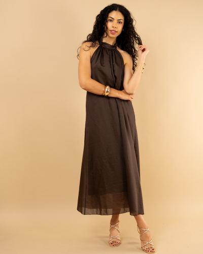 Robe dos nu
