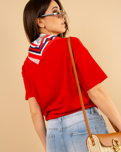 T-shirt foulard