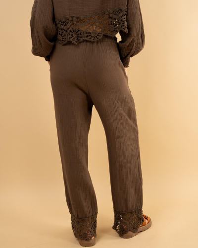 Pantalon gaze dentelle