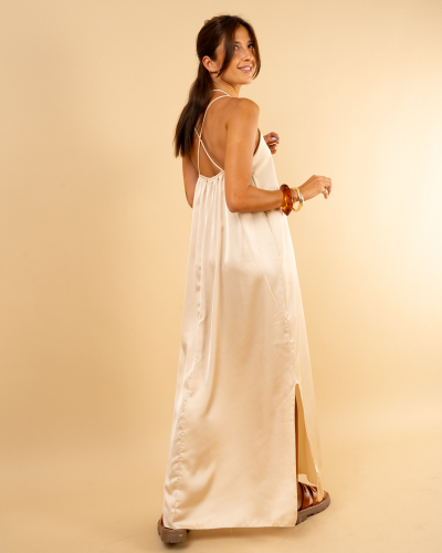 Robe longue satinée