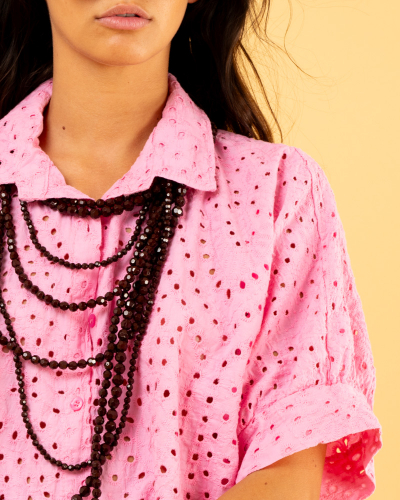 Chemise brodée