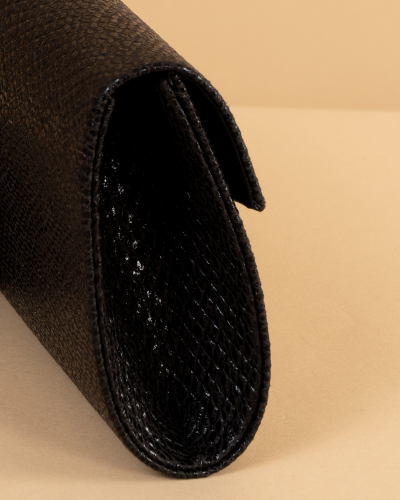 Pochette effet python