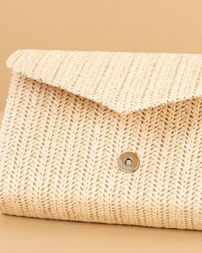 Pochette effet paille