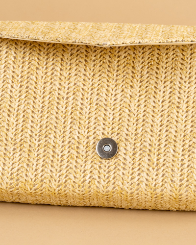 Pochette effet paille