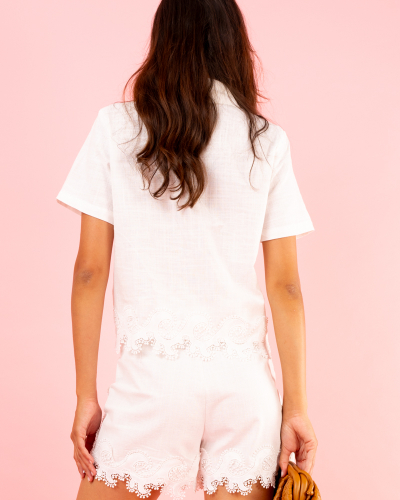 Chemise bas brodée