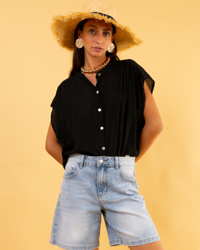 Blouse boutons