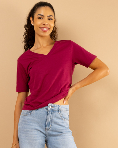 T-Shirt col v