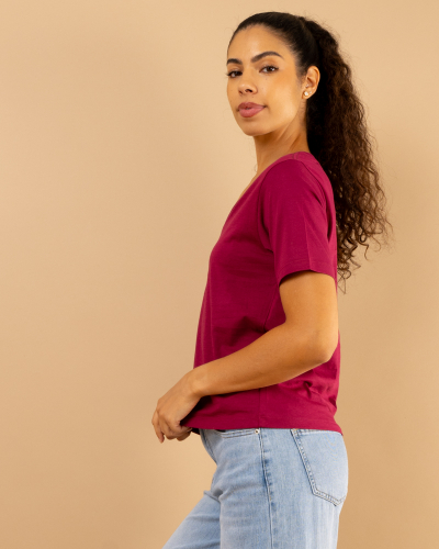 T-Shirt col v