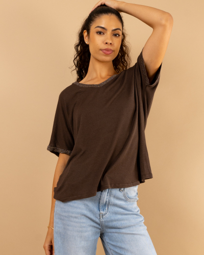 T-Shirt v lacet