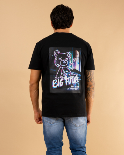 T-shirt big future