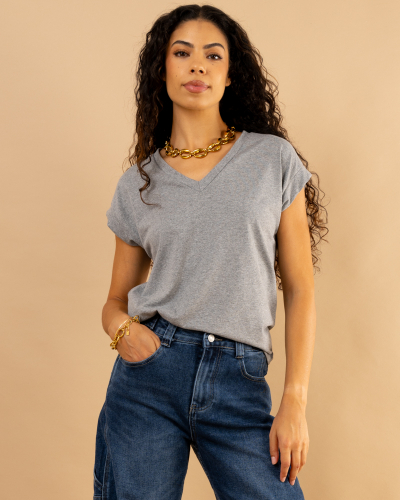 T-shirt col en v