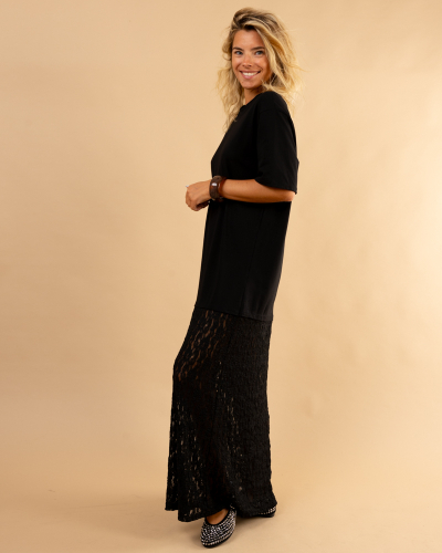 Robe t-shirt dentelle