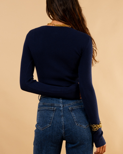 Pull strie boutons