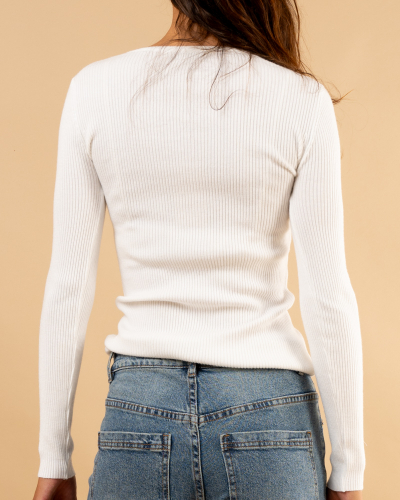 Pull strie boutons