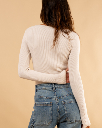 Pull strie boutons