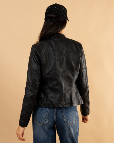 Veste simili