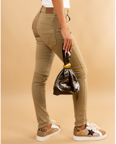 Boyfriend couleur boutons