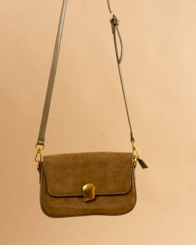 Pochette effet daim