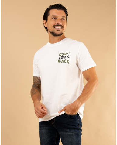 T-Shirt look back
