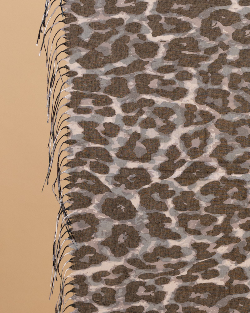 Foulard léopard franges