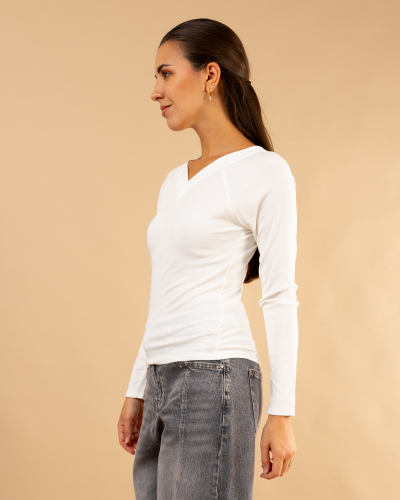 T-shirt V
