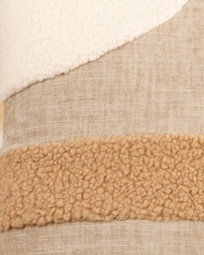 Coussin chenille