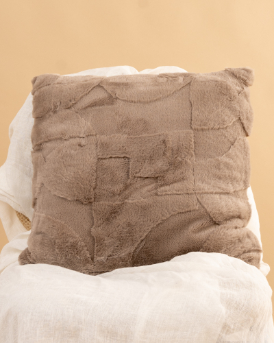 Coussin fourrure