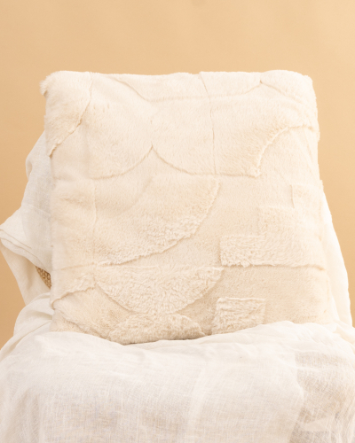 Coussin fourrure