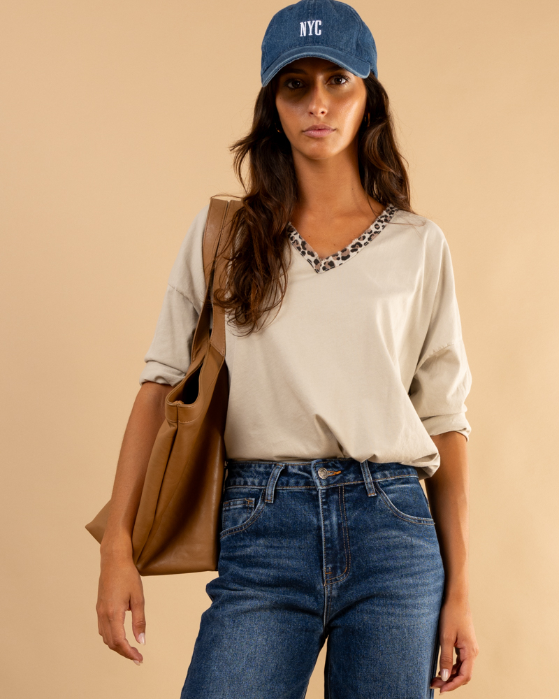 T-shirt col léopard feline