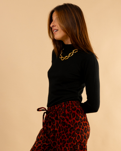 Pull col montant