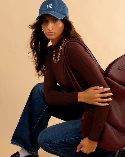 Pull col montant