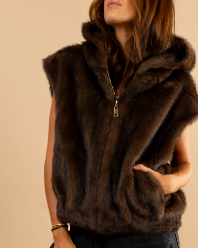 Veste sans manches fausse fourrure
